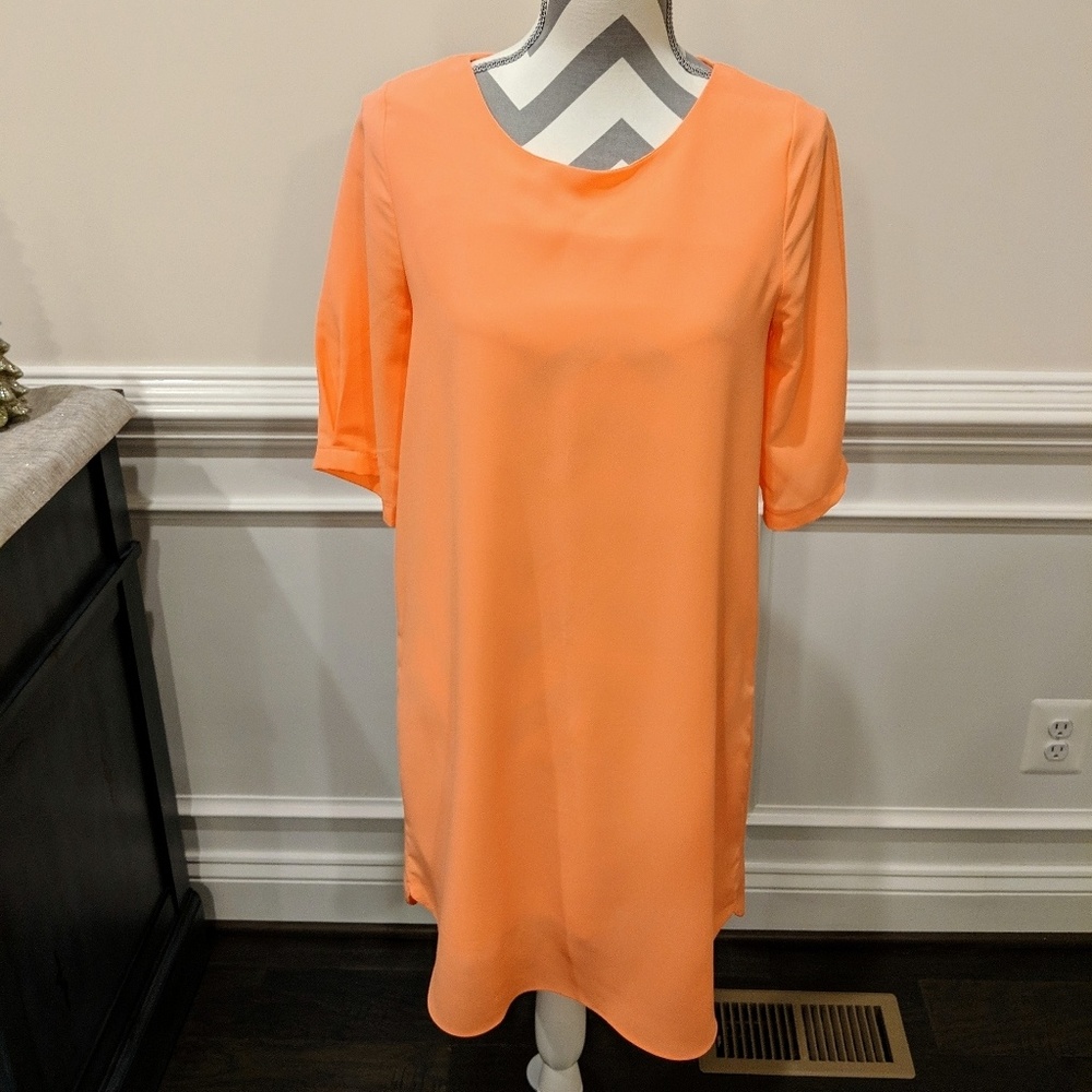 💗Coral colored shift dress💗